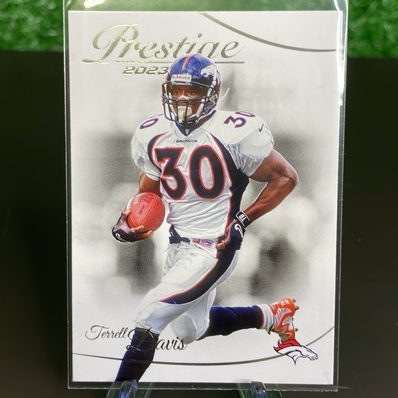 3. Panini Lot of 10 Denver Broncos Football Trading Cards 🏈 - Picture 2 of 10